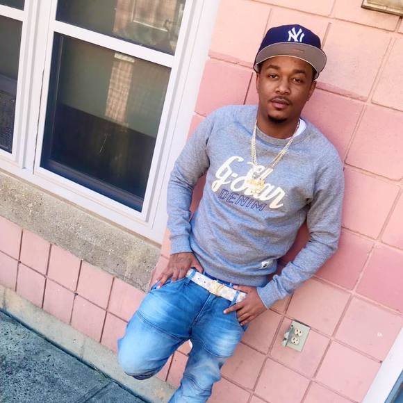 Meet your Posher, Nut - Picture 1 of 1